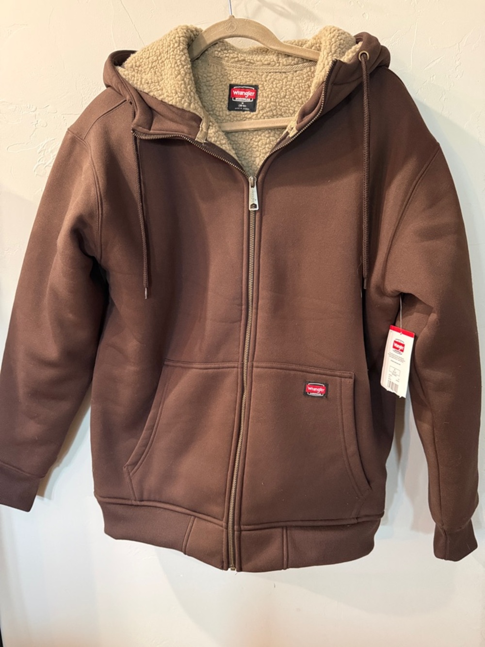 Wrangler Chocolate Brown Sherpa-Lined Zip Hoodie NWT Size Medium (38-40)